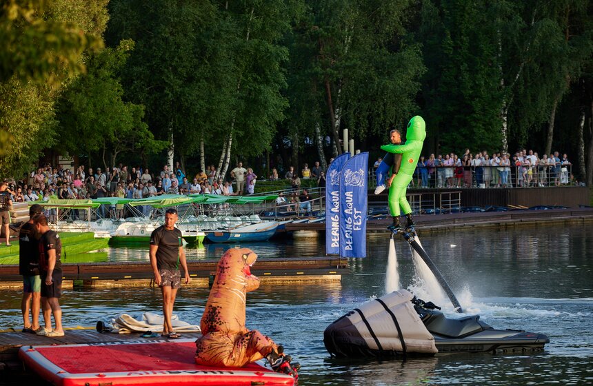"Гидрофлай-фест" прошел в Измайловском парке в Москве 47 фото