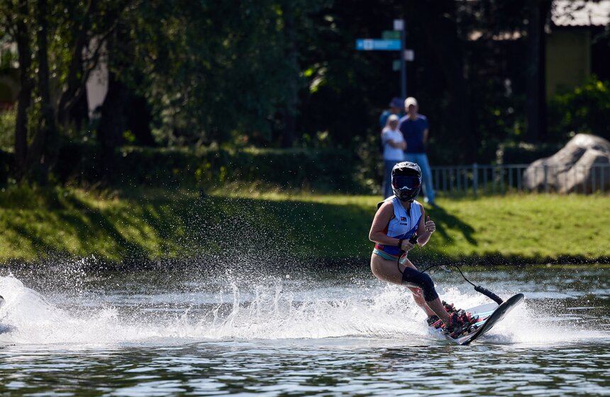 "Гидрофлай-фест" прошел в Измайловском парке в Москве 39 фото