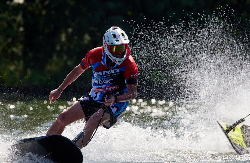 "Гидрофлай-фест" прошел в Измайловском парке в Москве 44 фото