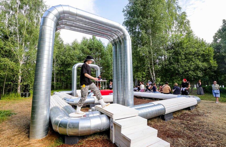 Пресс-тур фестиваля "Архстояние – 2025" прошел в парке "Никола-Ленивец" 22 фото