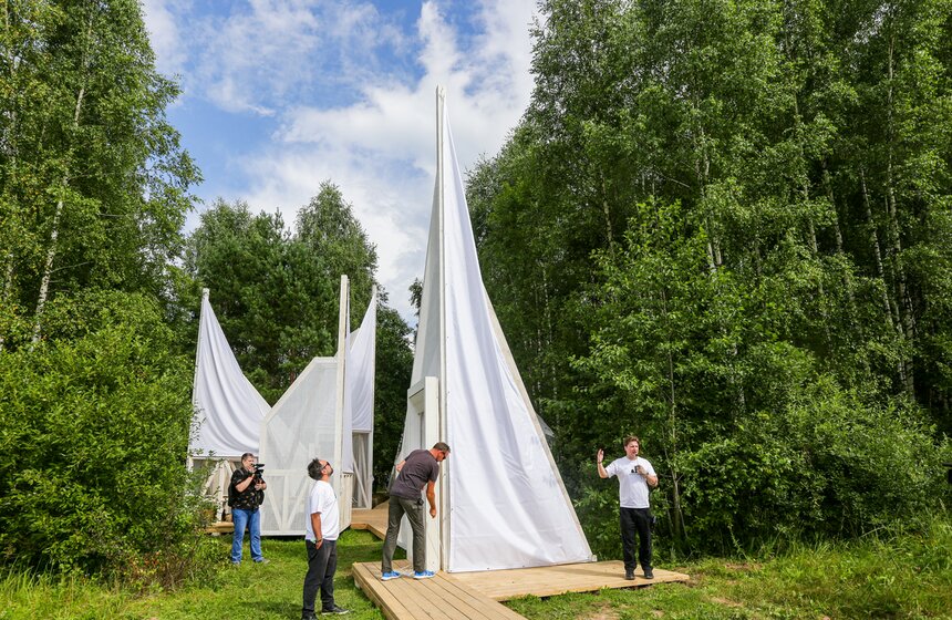 Пресс-тур фестиваля "Архстояние – 2025" прошел в парке "Никола-Ленивец" 9 фото