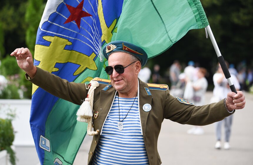 В Парке Горького прошел День ВДВ 21 фото