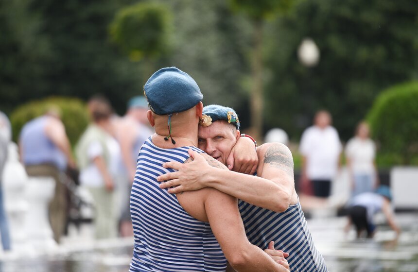 В Парке Горького прошел День ВДВ 27 фото