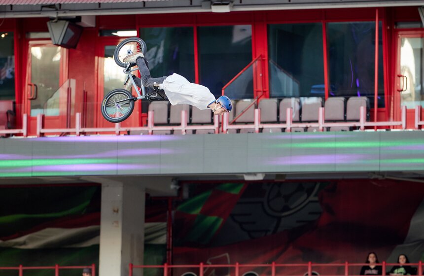 На стадионе "РЖД Арена" впервые прошел фестиваль "Московские экстремальные игры" 16 фото