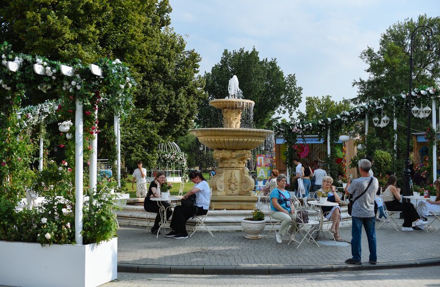 В саду "Эрмитаж" прошел фестиваль культуры Таиланда 1 фото