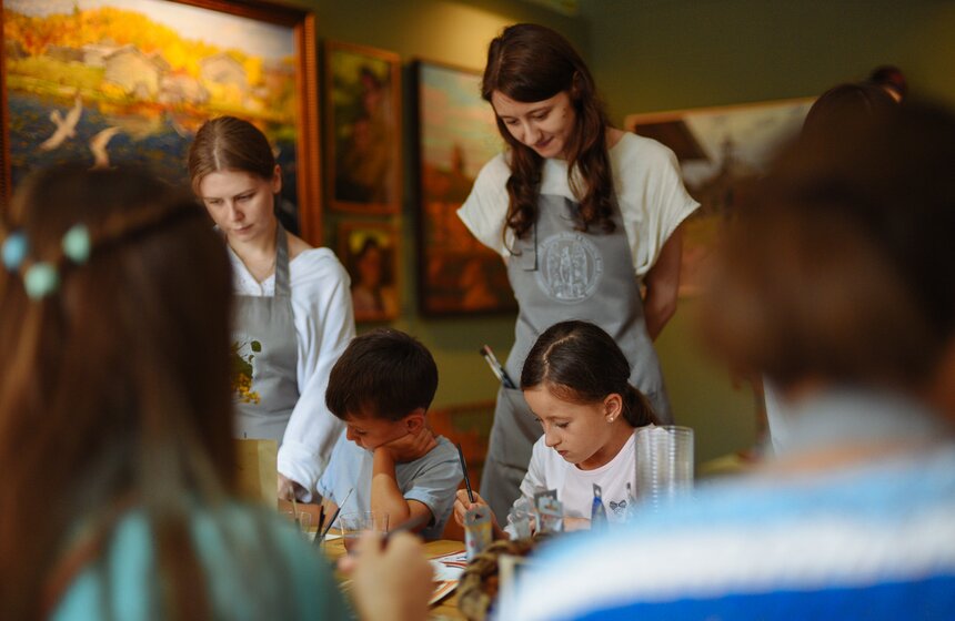 В музее-заповеднике "Коломенское" прошел фестиваль "Ремесло. Традиции. Искусство" 6 фото