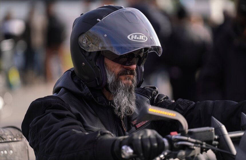 ВДНХ стала площадкой традиционного открытия мотосезона от клуба "Ночные волки" 5 фото