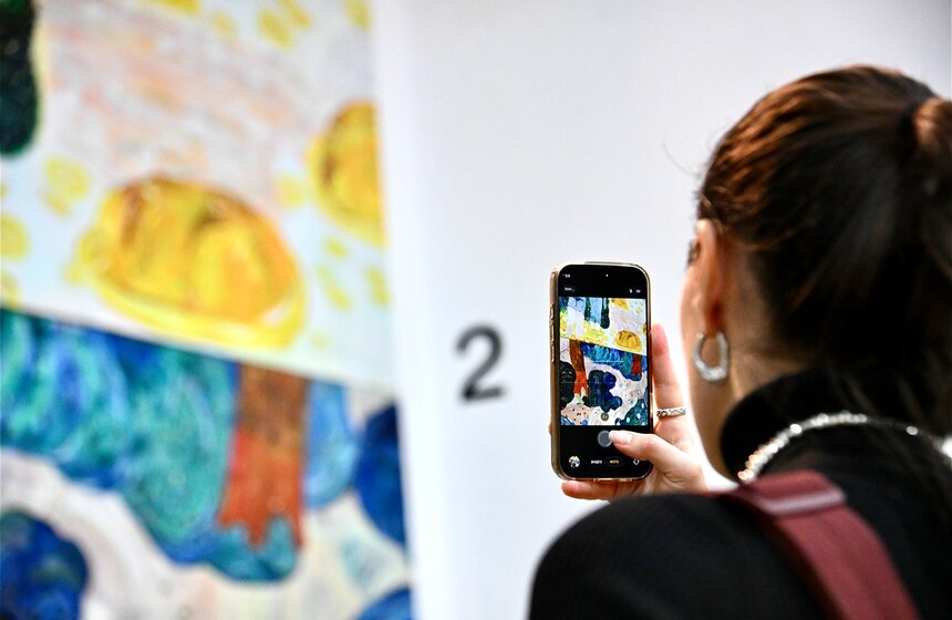 В ЦСИ "Винзавод" открылась выставка Открытых студий "Вы достигли места назначения" 6 фото