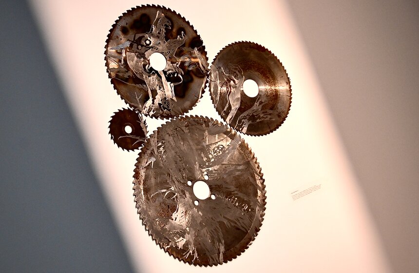 В ЦСИ "Винзавод" открылась выставка Открытых студий "Вы достигли места назначения" 22 фото