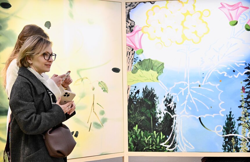 В ЦСИ "Винзавод" открылась выставка Открытых студий "Вы достигли места назначения" 9 фото