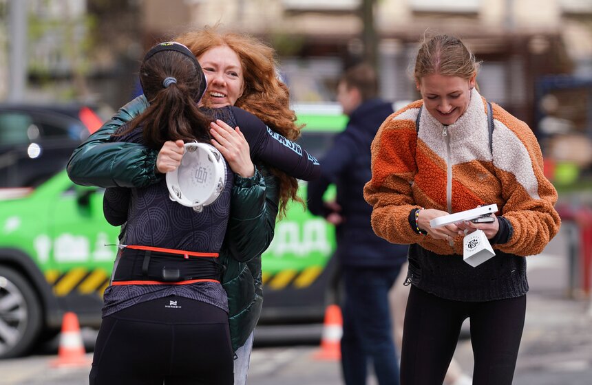 Более 23 тысяч человек приняли участие в Московском полумарафоне 22 фото
