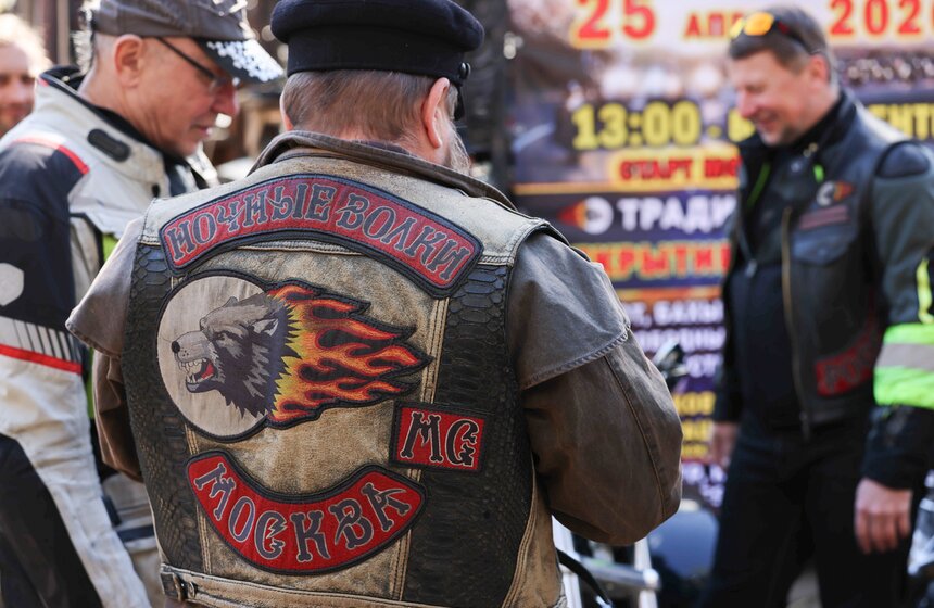 "Ночные волки" отметили открытие мотосезона в Байк-центре 4 фото