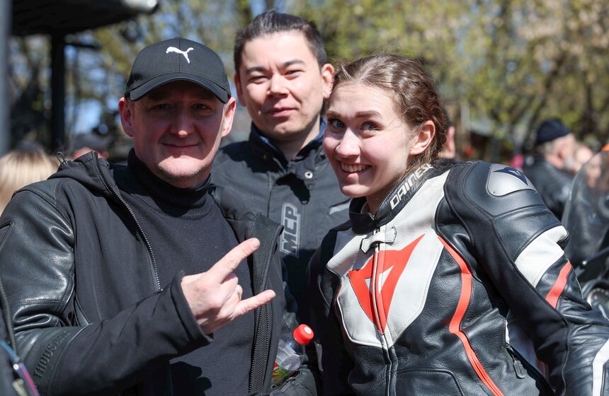 "Ночные волки" отметили открытие мотосезона в Байк-центре 18 фото