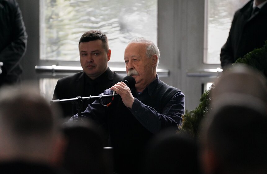 Телеведущий Леонид Якубович 