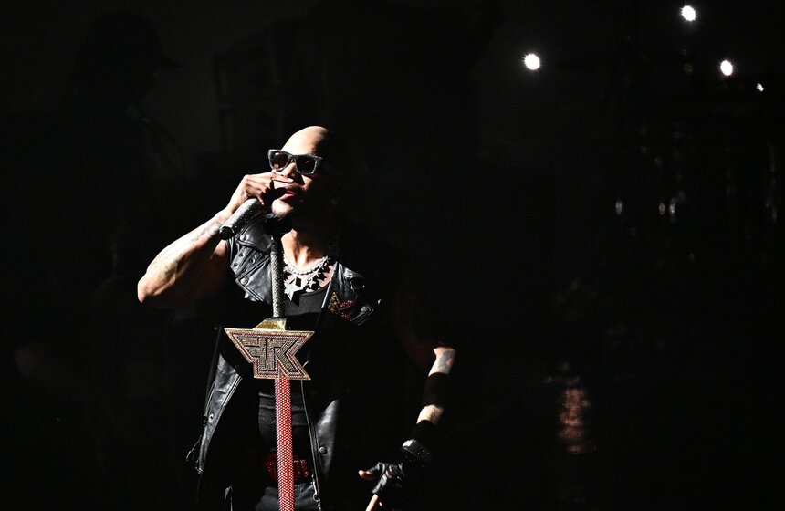 В Москве прошел концерт американского рэпера Flo Rida 22 фото