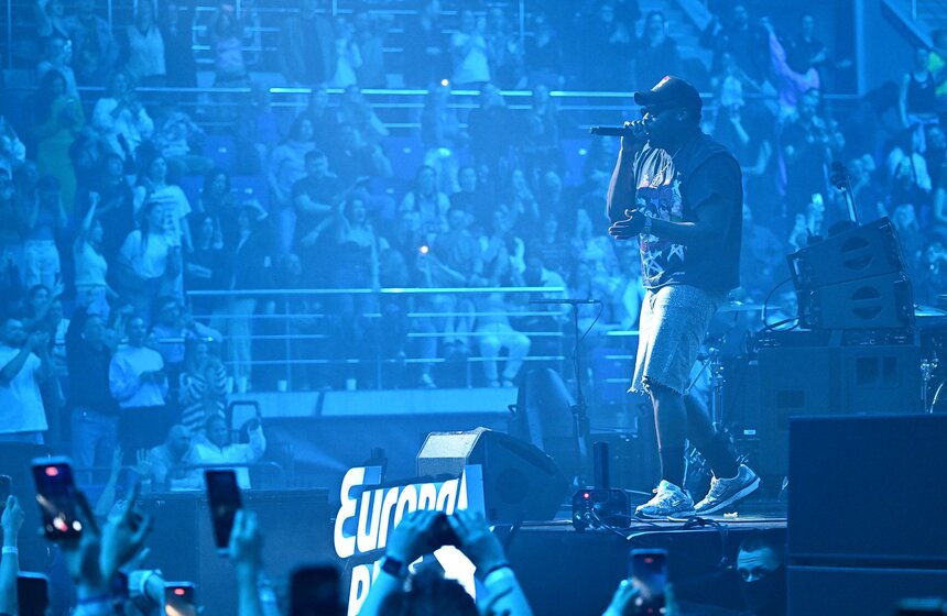 В Москве прошел концерт американского рэпера Flo Rida 14 фото