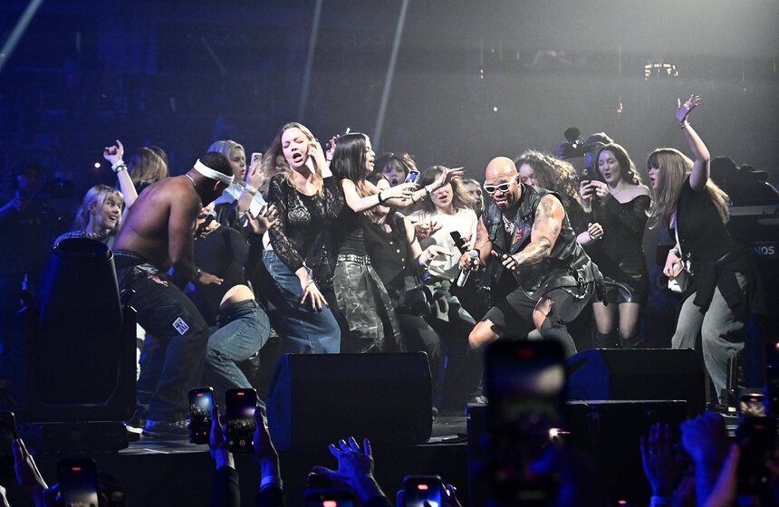 В Москве прошел концерт американского рэпера Flo Rida 10 фото