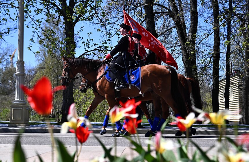 Сезон конных церемониалов открылся на ВДНХ 10 фото