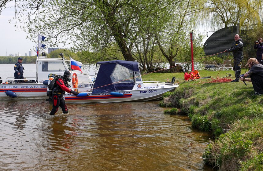 Водоемы Москвы начали готовить к открытию купального сезона 15 фото