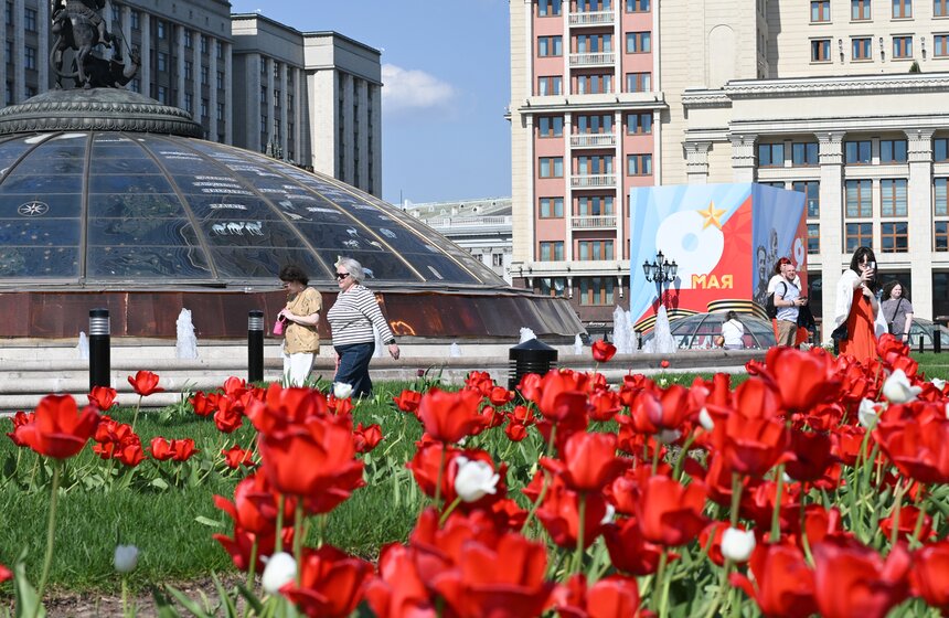 Москву украсили к 81-й годовщине Победы 17 фото