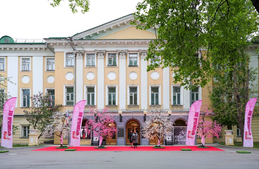 Выставка "Огненное письмо. Искусство эмали" открылась в Москве 1 фото