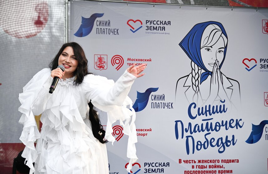 В Москве состоялась концерт-премия "Синий платочек" 20 фото