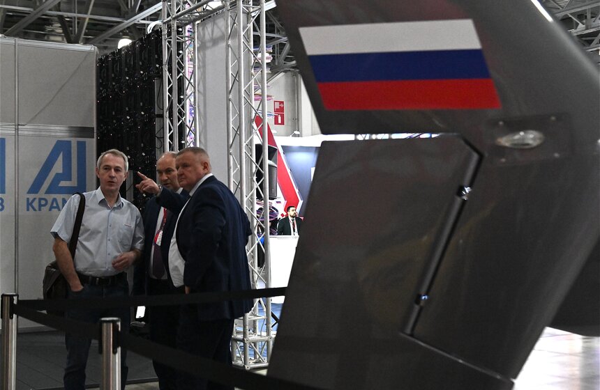 Авиационная выставка HeliRussia-2026 прошла в "Крокус Экспо" 18 фото