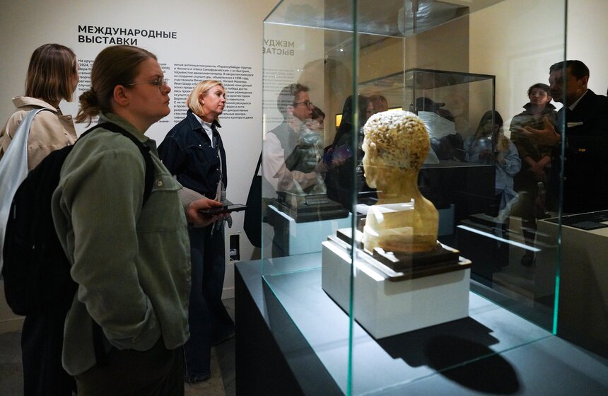Выставка "Вера Мухина: диалоги, грани" открылась в Музее декоративного искусства 29 фото