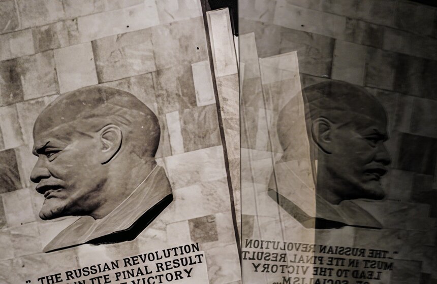 Выставка "Вера Мухина: диалоги, грани" открылась в Музее декоративного искусства 14 фото