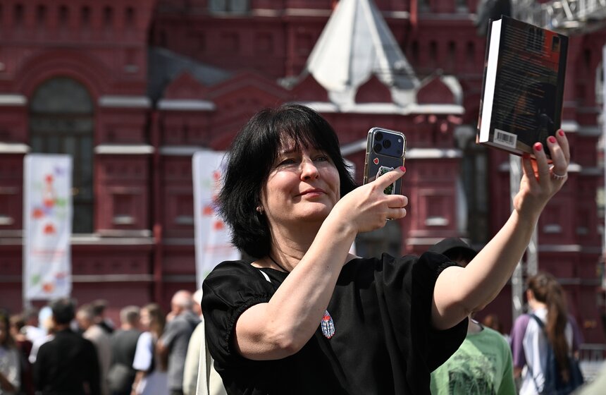 Книжный фестиваль "Красная площадь" прошел в Москве 25 фото