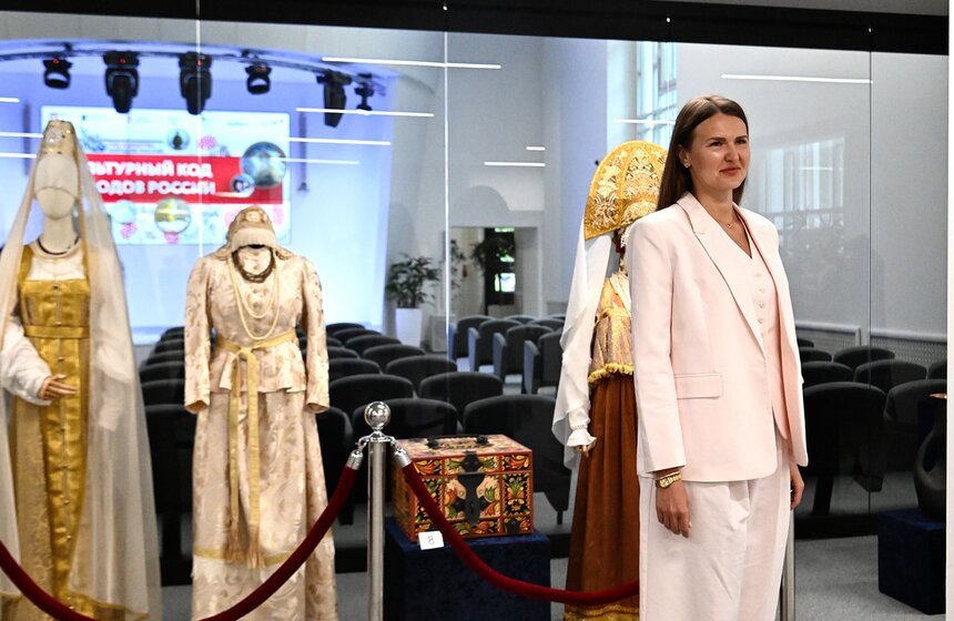 Выставка "Культурный код народов России" открылась в столице 15 фото