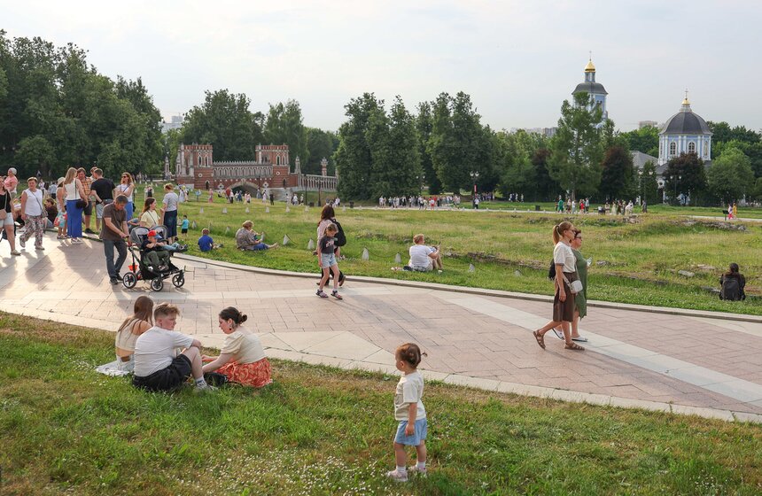 Хоромарафон прошел в Москве в День России 14 фото