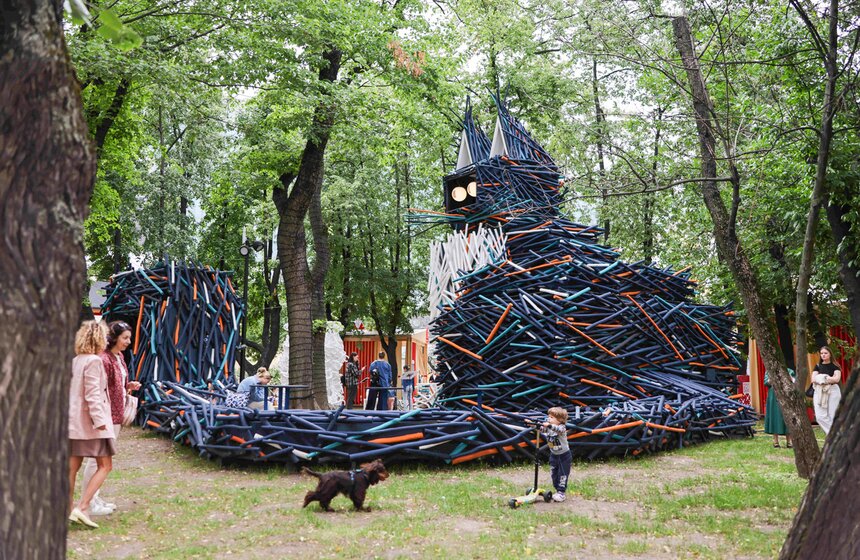 Спектакль "Три" представили на фестивале "Русский КоТ" 29 фото