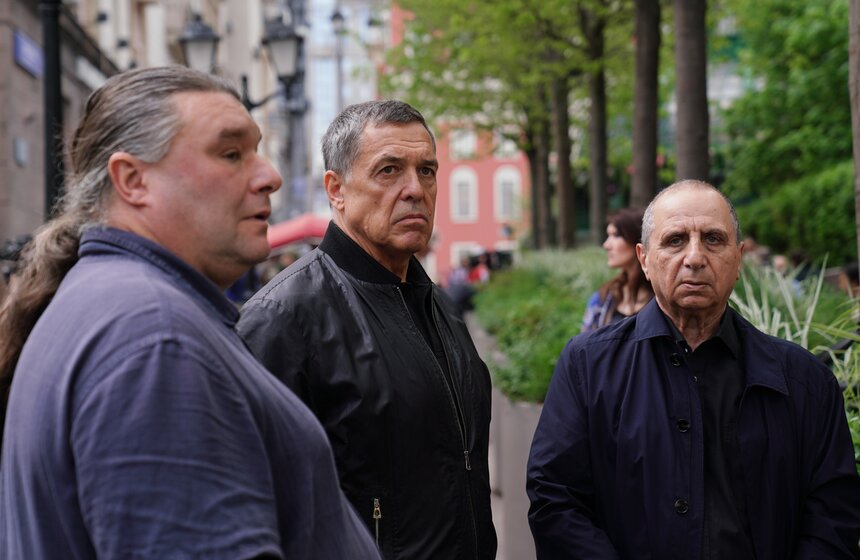 В Москве состоялась церемония прощания с телеведущим Владимиром Молчановым 5 фото