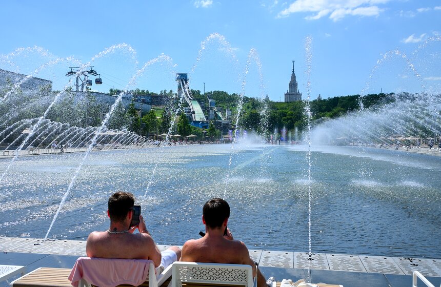 Новый температурный рекорд для 19 мая установлен в Москве 11 фото