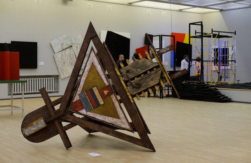 В ЦДА открылась выставка "Космос Малевича" 1 фото