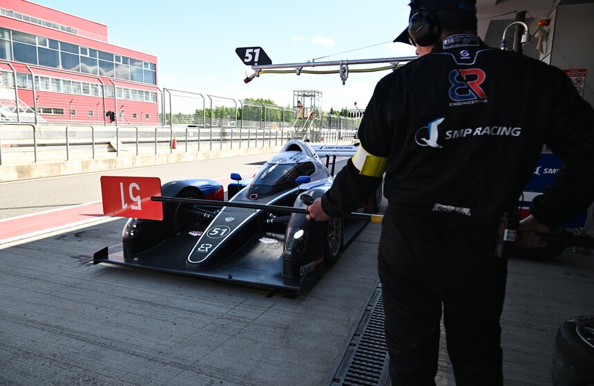 На трассе Moscow Raceway состоялась 12-часовая гонка 31 фото