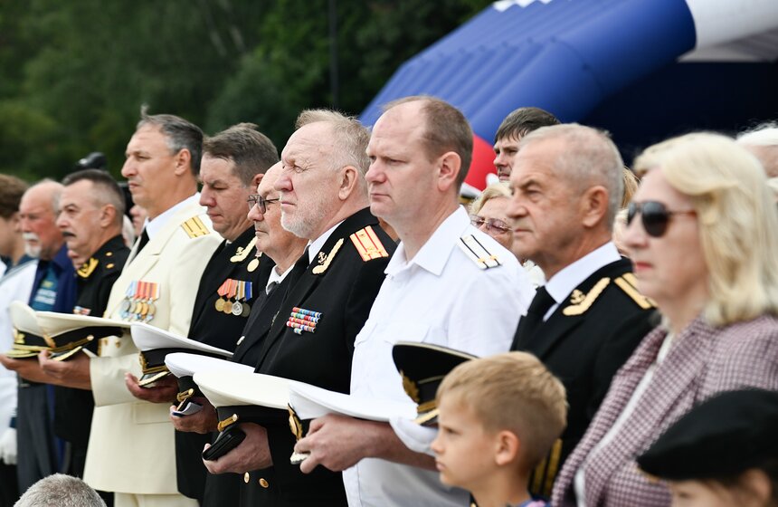 Церемониальный марш в честь Дня ВМФ состоялся в Москве 11 фото