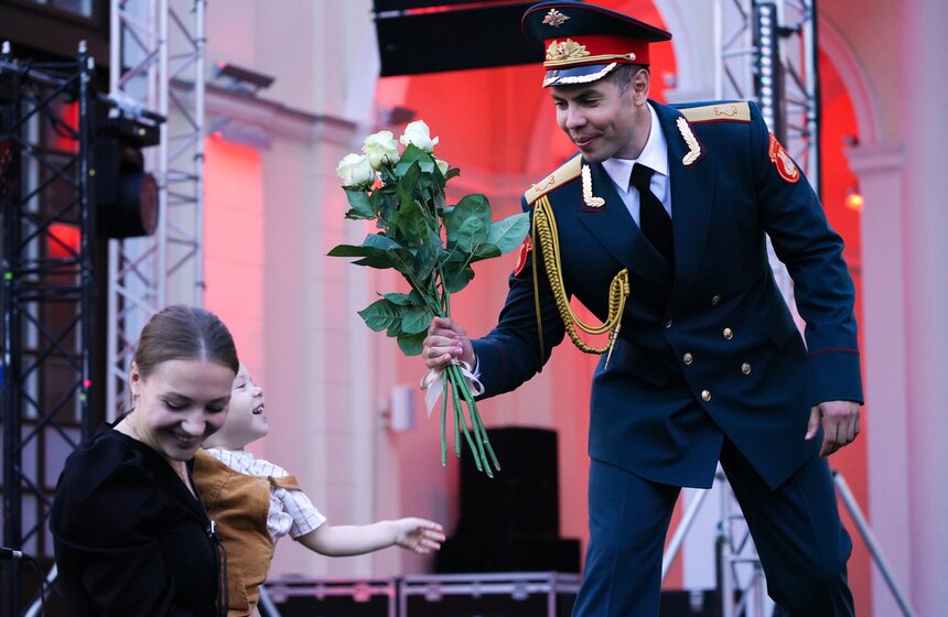 Фестиваль советской песни "Голоса наследников" прошел на ВДНХ 13 фото