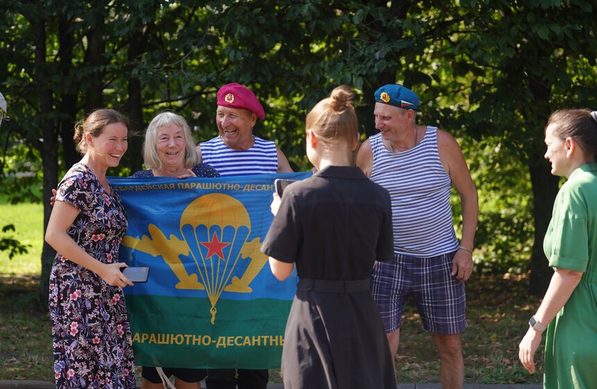 Парк Горького стал главной площадкой для празднования Дня ВДВ 11 фото