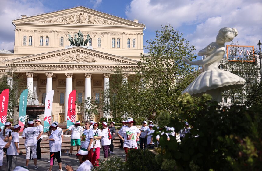 У Большого театра прошла тренировка ко Дню физкультурника 1 фото