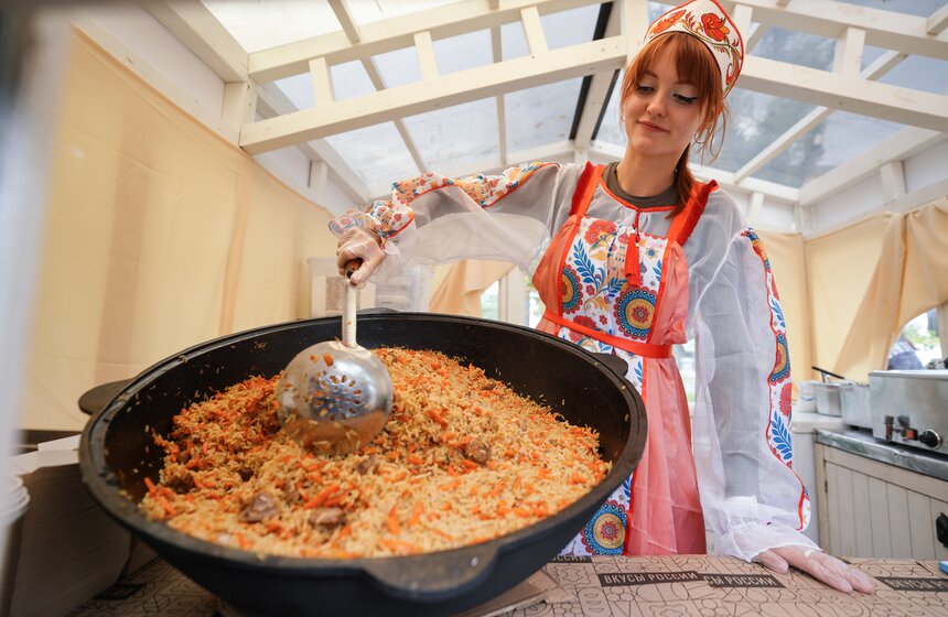 Гастрономический фестиваль "Вкусы России" стартовал на ВДНХ 24 фото