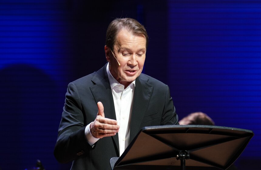 Спектакль-концерт "Бедные люди" представили в Москве 12 фото