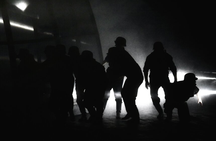 Память героев Сталинградской битвы почтили в Москве 11 фото