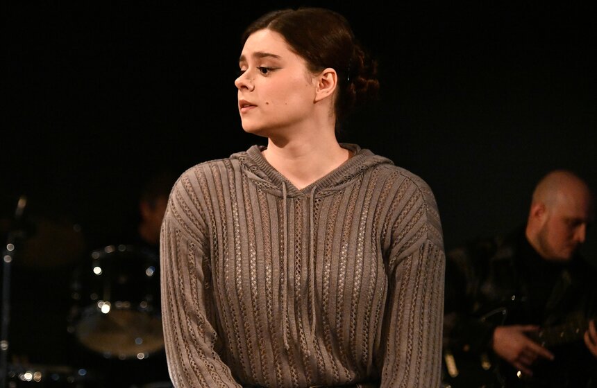 Спектакль "В тишине" по одноименной пьесе драматурга Малягина показали в Москве 13 фото