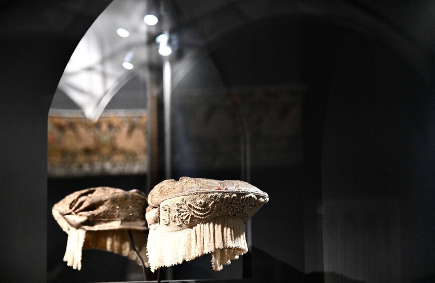 Выставка "Великолепие русского костюма" открылась в "Царицыне" 11 фото