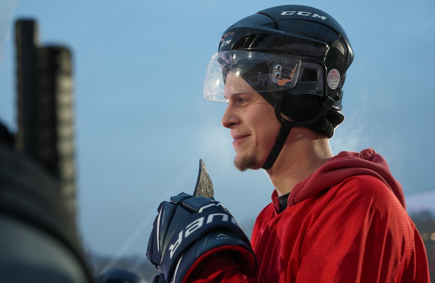 Гала-матч со звездами прошел в "Лужниках" в рамках Московской недели хоккея 18 фото