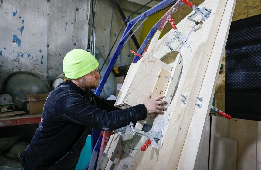 Арт-объекты для фестиваля "Масленица" начали готовить на Тверской площади 2 фото