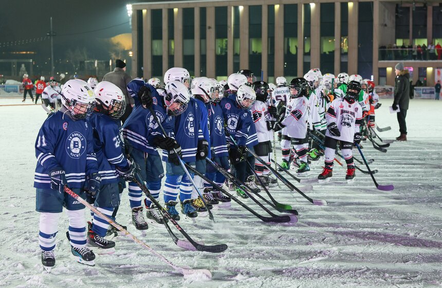 Гала-матч со звездами прошел в "Лужниках" в рамках Московской недели хоккея 6 фото