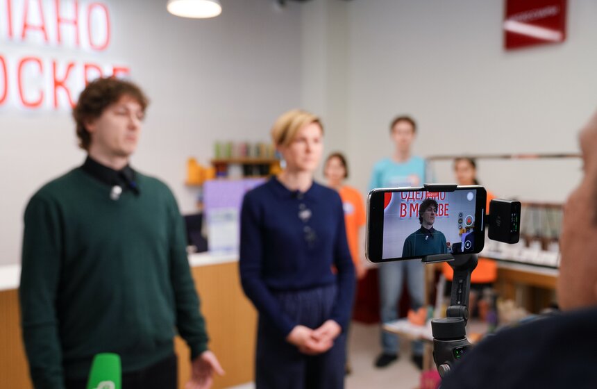 В Москве начался сбор подарков к 23 февраля для участников СВО 3 фото